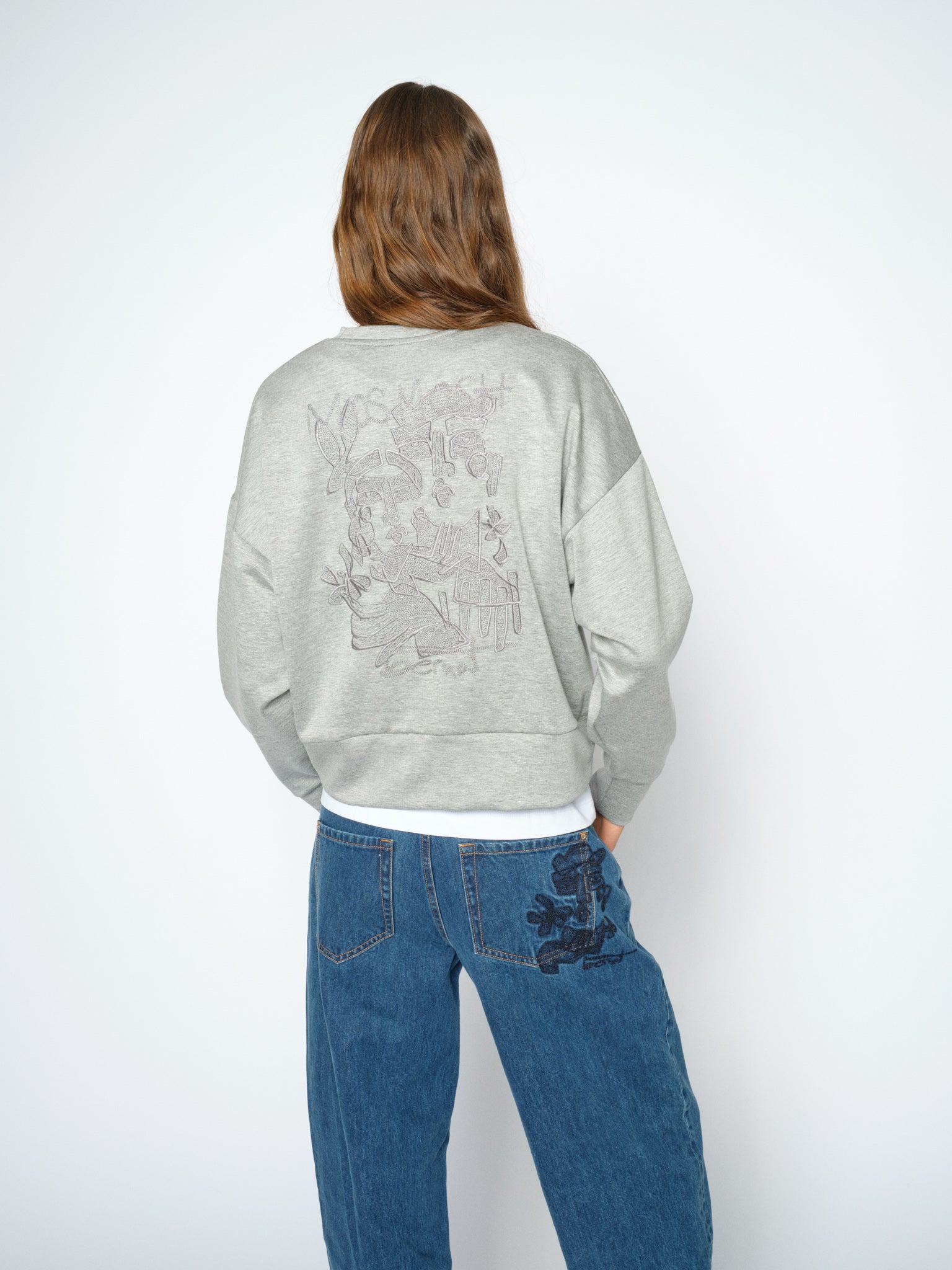 Modelshot / Grey Melange / Detail